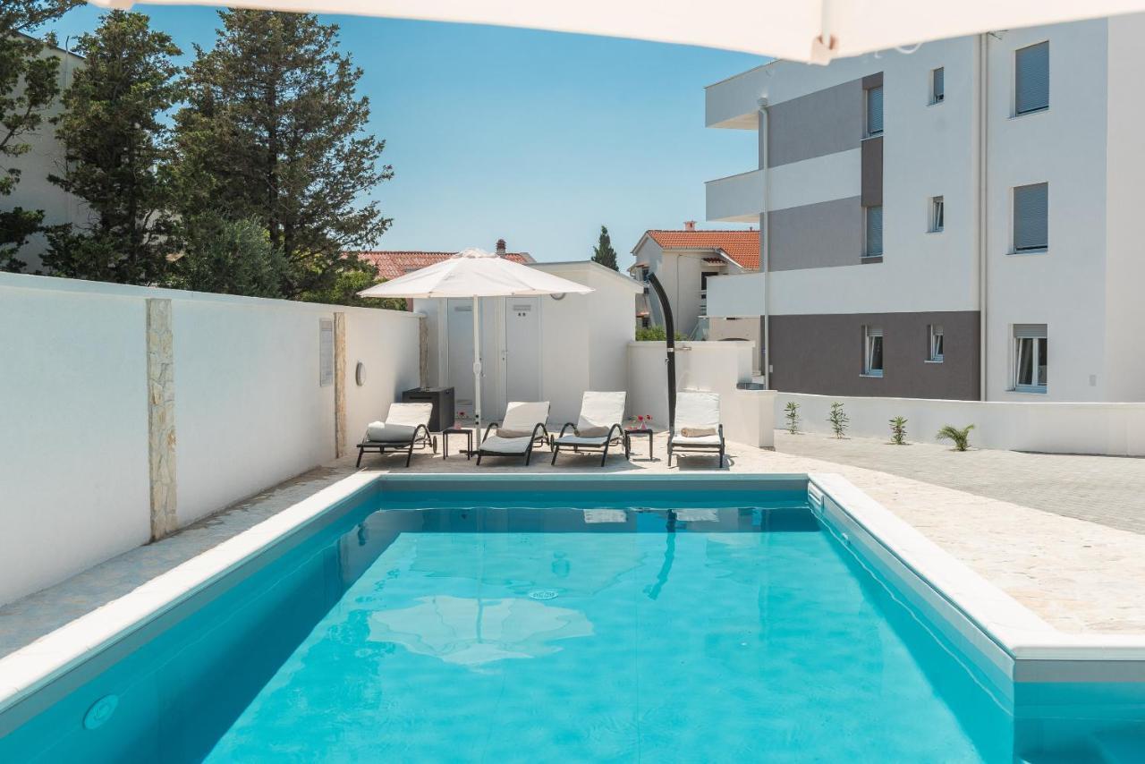 Villa Star 4 Luxury Apartment With A Pool Novalja Exterior photo